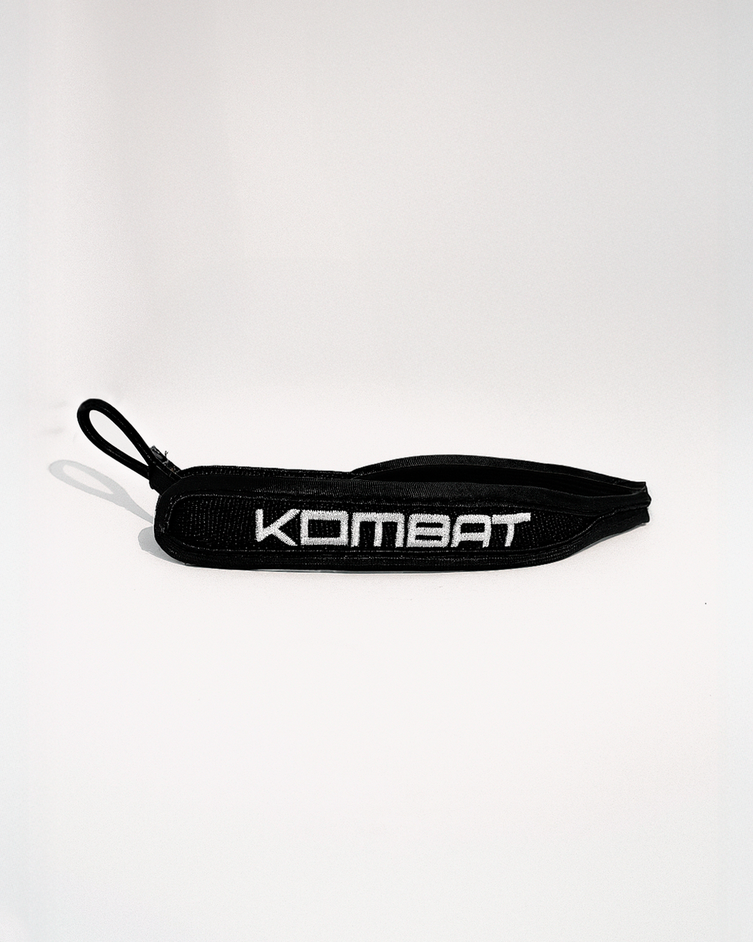 Cordón Kombat Wrist Strap Pad Negro